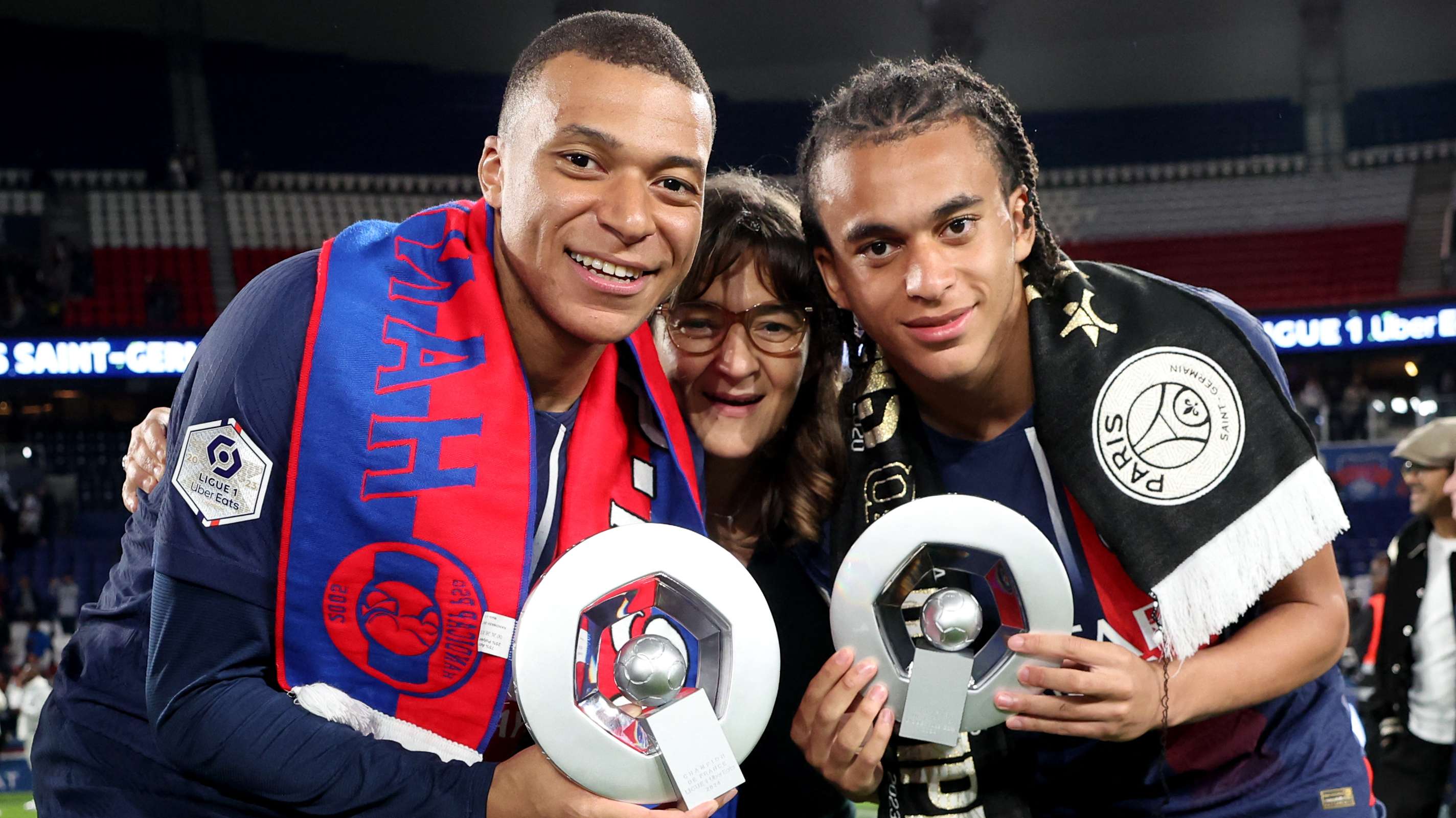 管理中占据 管理中占据