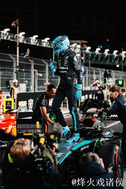 F1加拿大站排位赛:拉塞尔夺杆位,维斯塔潘紧随其后 F1加拿大站排位赛:拉塞尔夺杆位,维斯塔潘紧随其后